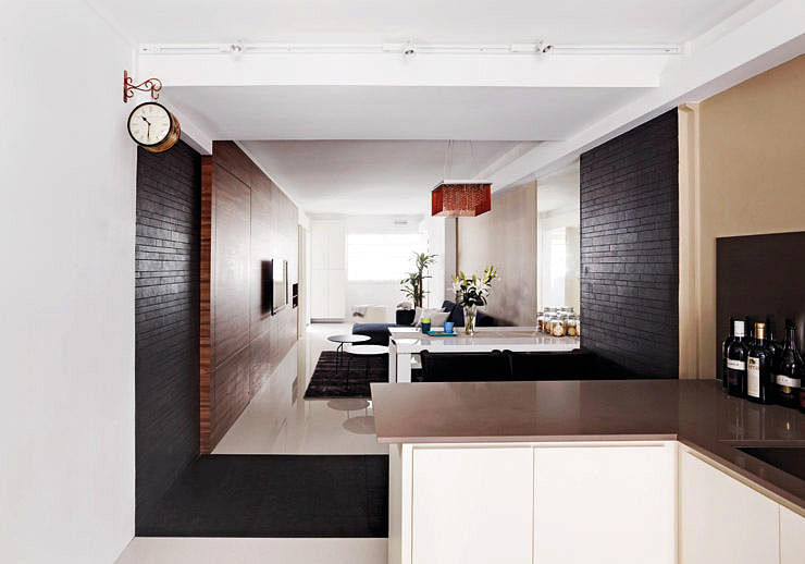 10 stylish open-concept kitchens with peninsula counters ...