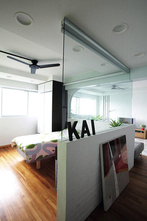 7 homes that made full use of glass partitions | Home & Decor Singapore